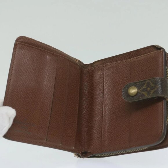 LOUIS VUITTON Monogram Compact Zip Wallet M61667 LV Auth 63160 - Picture 11 of 15